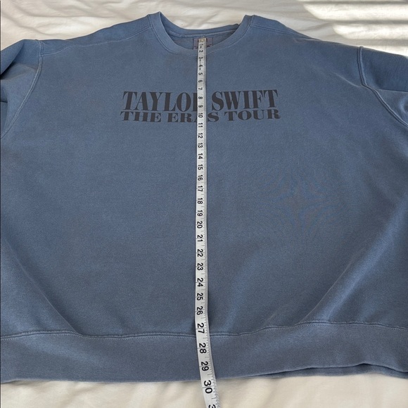 Taylor Swift The Eras Tour Comfort Colors Blue Crewneck Sweater 3XL Oversized - Picture 8 of 10